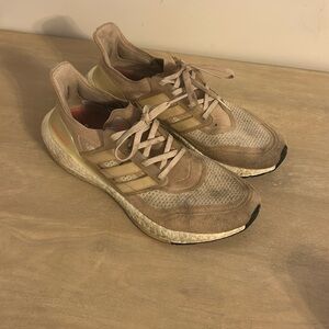 Women’s Adidas Primeblue Sneakers